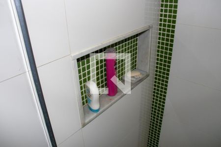 Casa de condomínio à venda com 360m², 4 quartos e 3 vagas Casa de condomínio à venda com 360m², 4 quartos e 3 vagasBanheiro