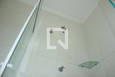 Casa à venda com 180m², 3 quartos e sem vagaBanheiro da Suíte