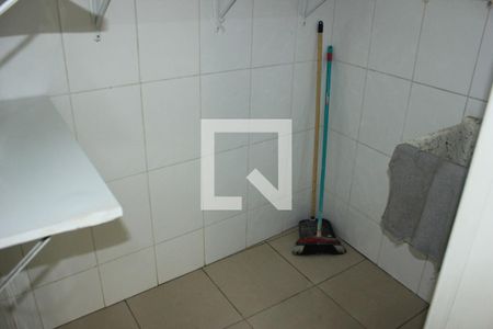 Casa à venda com 180m², 3 quartos e sem vagaDespensa