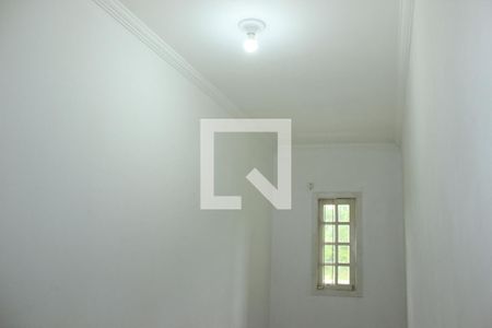 Casa à venda com 180m², 3 quartos e sem vagaCloset da suíte