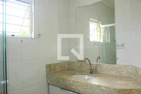 Casa à venda com 180m², 3 quartos e sem vagaBanheiro da Suíte