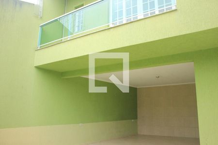 Casa à venda com 180m², 3 quartos e sem vagaGaragem