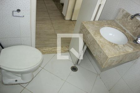 Casa à venda com 180m², 3 quartos e sem vagaBanheiro 3