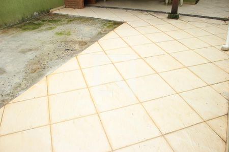 Casa à venda com 180m², 3 quartos e sem vagaQuintal/ Churrasqueira