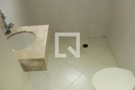 Casa à venda com 180m², 3 quartos e sem vagaBanheiro 3