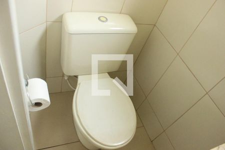 Casa à venda com 180m², 3 quartos e sem vagaLavabo