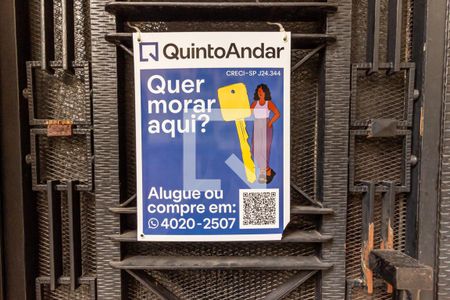 Apartamento à venda com 107m², 2 quartos e sem vagaFachada - Plaquinha