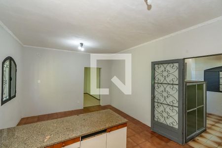 Casa à venda com 230m², 3 quartos e 4 vagas Casa à venda com 230m², 3 quartos e 4 vagasCozinha