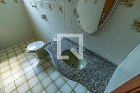 Casa à venda com 230m², 3 quartos e 4 vagas Casa à venda com 230m², 3 quartos e 4 vagasDetalhe Banheiro Social 2