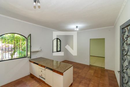 Casa à venda com 230m², 3 quartos e 4 vagas Casa à venda com 230m², 3 quartos e 4 vagasCozinha