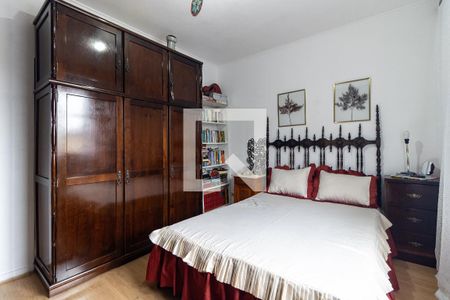 Casa à venda com 150m², 4 quartos e 2 vagas Casa à venda com 150m², 4 quartos e 2 vagasQuarto 1