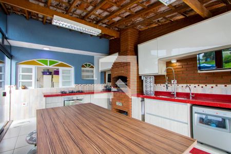 Casa à venda com 225m², 2 quartos e 2 vagas Casa à venda com 225m², 2 quartos e 2 vagasEspaço gourmet