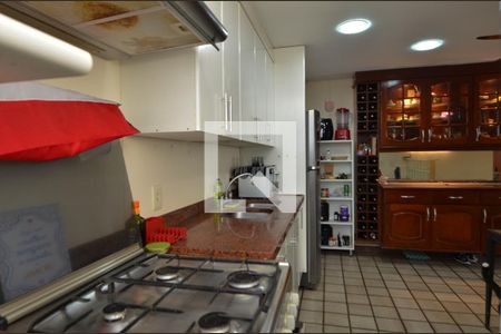 Apartamento à venda com 86m², 2 quartos e 1 vagaCozinha