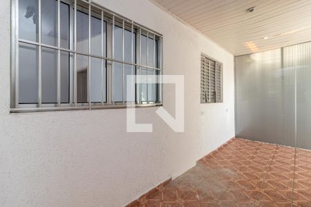 Casa à venda com 300m², 3 quartos e 2 vagasEdícula - Entrada