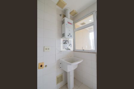 Apartamento à venda com 68m², 2 quartos e 1 vaga Apartamento à venda com 68m², 2 quartos e 1 vagaÁrea de Serviço