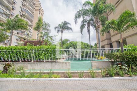 Apartamento à venda com 68m², 2 quartos e 1 vaga Apartamento à venda com 68m², 2 quartos e 1 vagaPiscina