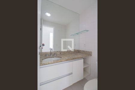 Apartamento à venda com 68m², 2 quartos e 1 vaga Apartamento à venda com 68m², 2 quartos e 1 vagaBanheiro 2