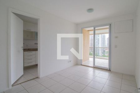Sala  de apartamento para alugar com 2 quartos, 68m² em Recreio dos Bandeirantes, Rio de Janeiro