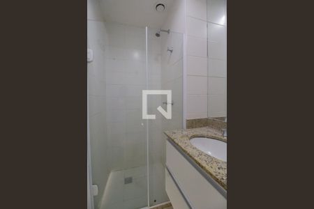 Apartamento à venda com 68m², 2 quartos e 1 vaga Apartamento à venda com 68m², 2 quartos e 1 vagaBanheiro 2