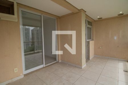 Apartamento à venda com 68m², 2 quartos e 1 vaga Apartamento à venda com 68m², 2 quartos e 1 vagaVaranda da Sala