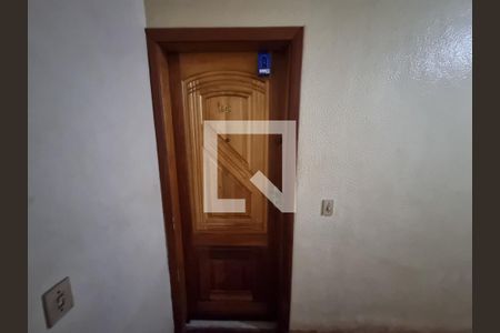 Apartamento à venda com 50m², 2 quartos e 1 vagaLockbox instalada