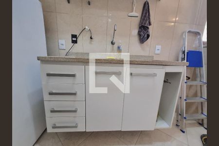 Apartamento à venda com 50m², 2 quartos e 1 vagaCozinha - Armários