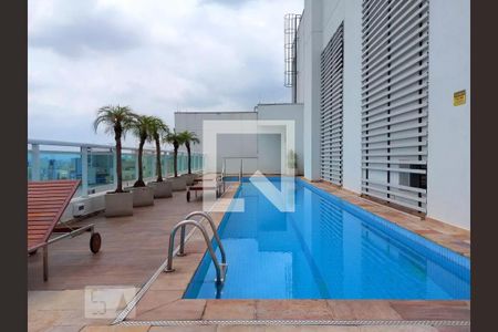 Apartamento à venda com 38m², 1 quarto e 1 vaga Apartamento à venda com 38m², 1 quarto e 1 vagaÁrea comum - Piscina