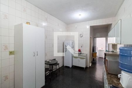 Casa à venda com 130m², 3 quartos e 4 vagas Casa à venda com 130m², 3 quartos e 4 vagasCasa 1 - Cozinha