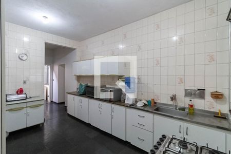 Casa à venda com 130m², 3 quartos e 4 vagas Casa à venda com 130m², 3 quartos e 4 vagasCasa 1 - Cozinha