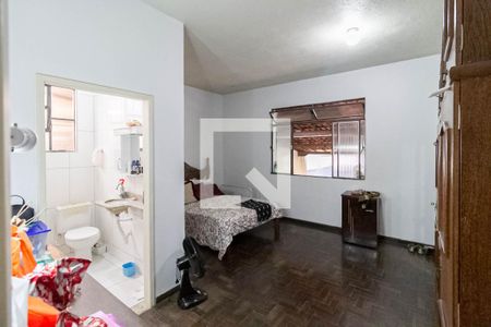 Casa à venda com 130m², 3 quartos e 4 vagas Casa à venda com 130m², 3 quartos e 4 vagasCasa 1 - Suíte