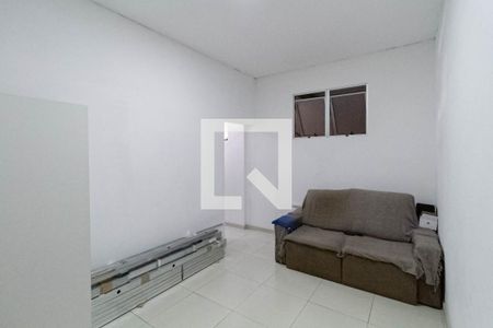 Casa à venda com 130m², 3 quartos e 4 vagas Casa à venda com 130m², 3 quartos e 4 vagasCasa 2 - Sala