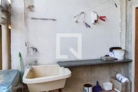 Casa à venda com 130m², 3 quartos e 4 vagas Casa à venda com 130m², 3 quartos e 4 vagasÁrea de serviço