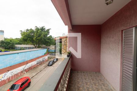 Casa à venda com 315m², 4 quartos e 9 vagasVaranda