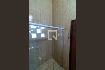 Casa à venda com 315m², 4 quartos e 9 vagasBanheiro da Suíte