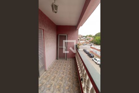 Casa à venda com 315m², 4 quartos e 9 vagasVaranda