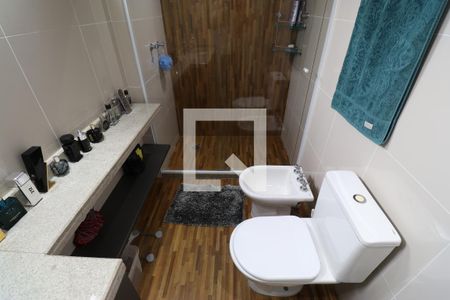 Apartamento à venda com 366m², 5 quartos e 5 vagasBanheiro da Suíte 2