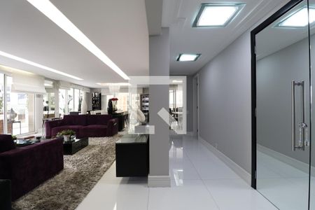 Apartamento à venda com 366m², 5 quartos e 5 vagasCorredor