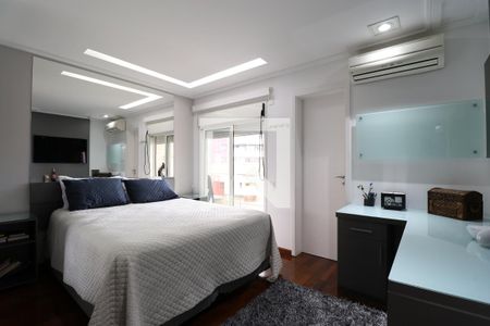 Apartamento à venda com 366m², 5 quartos e 5 vagasSuíte 2