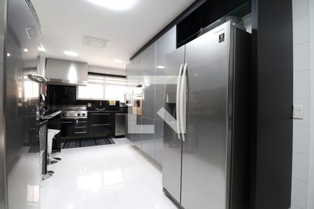 Apartamento à venda com 366m², 5 quartos e 5 vagasCozinha