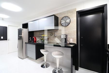 Apartamento à venda com 366m², 5 quartos e 5 vagasCozinha