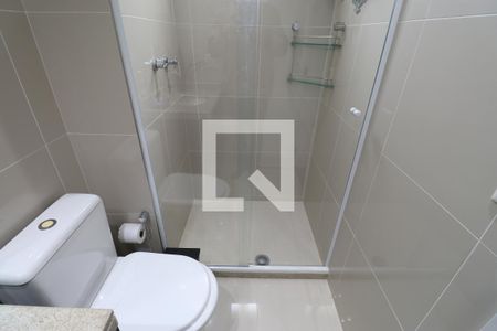 Apartamento à venda com 366m², 5 quartos e 5 vagasBanheiro da Suíte 3