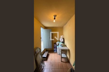 Casa à venda com 300m², 8 quartos e 3 vagas Casa à venda com 300m², 8 quartos e 3 vagasÁrea Comum