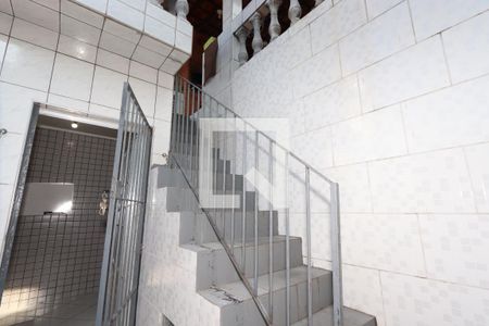 Casa à venda com 200m², 3 quartos e 1 vagaÁrea de Serviço e Churrasqueira