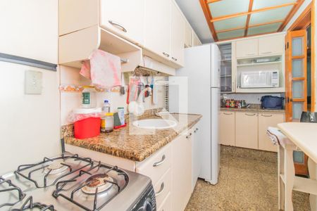 Apartamento à venda com 79m², 3 quartos e 1 vaga Apartamento à venda com 79m², 3 quartos e 1 vagaCozinha e Área de Serviço