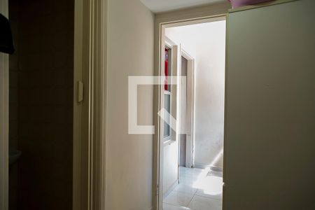 Apartamento à venda com 70m², 2 quartos e 1 vagaÁrea de Serviço