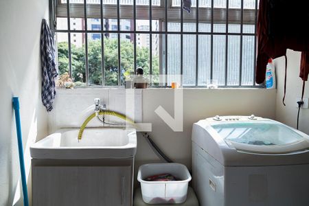 Apartamento à venda com 70m², 2 quartos e 1 vagaÁrea de Serviço