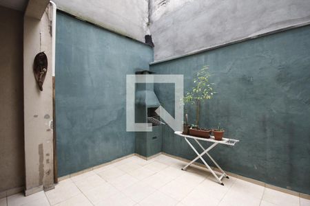 Casa à venda com 250m², 3 quartos e 1 vagaQuintal Casa 2