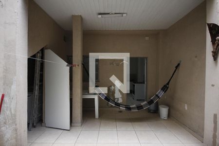 Casa à venda com 250m², 3 quartos e 1 vagaQuintal Casa 2