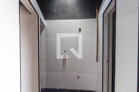 Casa à venda com 130m², 5 quartos e 1 vaga Casa à venda com 130m², 5 quartos e 1 vagaBanheiro Corredor