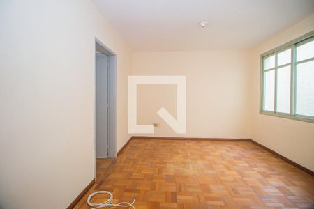 Sala de apartamento para alugar com 1 quarto, 58m² em São João, Porto Alegre